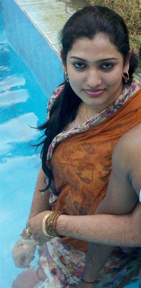 hot nude desi pics|Hot Nude Indian Girls & Women XXX Porn Pics